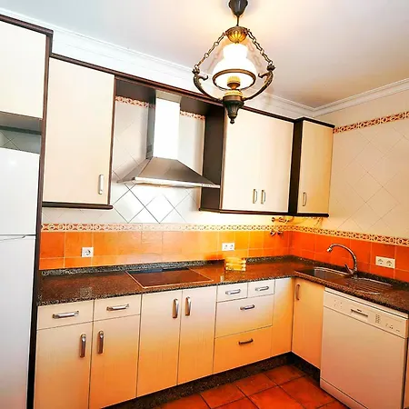 Centrico Con Terraza Y Aire Acondicionado Solo Familia Y Pareja Apartament *