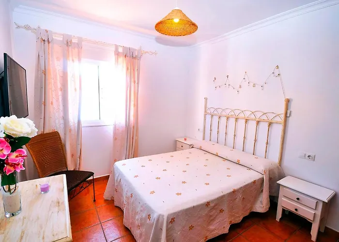 Apartment Centrico Con Terraza Y Aire Acondicionado Solo Familia Y Pareja *